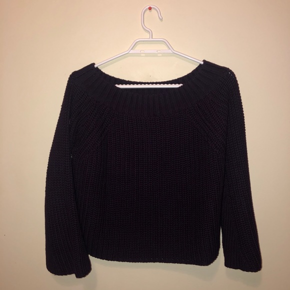 Off the shoulder sweater - Picture 4 of 6